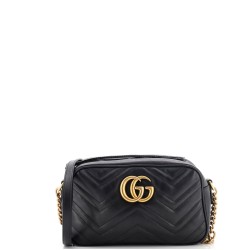 GG Marmont Shoulder Bag Matelasse Leather Medium