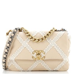 19 Flap Bag Crochet Quilted Calfskin Medium