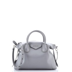 Antigona Soft Bag Leather Small