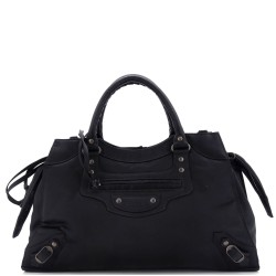 Neo Classic City Bag Nylon Medium