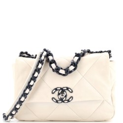 19 Flap Bag Quilted Glossy Calfskin Medium