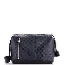 Discovery Messenger Bag Damier Infini Leather PM