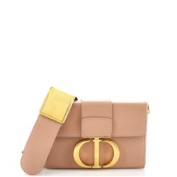 30 Montaigne Box Bag Leather