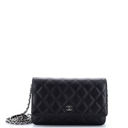 Wallet on Chain Quilted Caviar