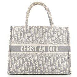 Book Tote Oblique Canvas Medium