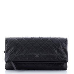 Beauty CC Clutch Quilted Caviar