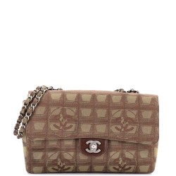 Travel Line Flap Bag Nylon Medium