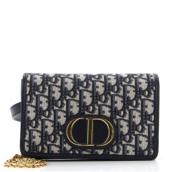 30 Montaigne 2-in-1 Pouch Oblique Canvas