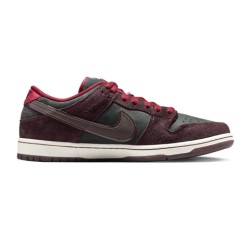 Nike SB Dunk Low 'Riot Skateshop' (2025)